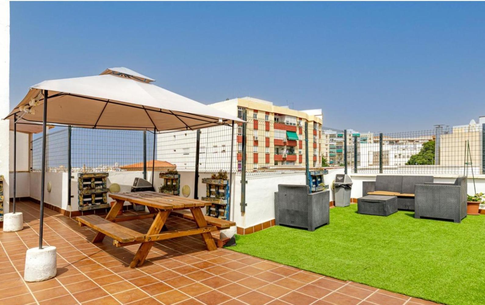 Apartamento Centrico La Merced - Free Parking & Free Gym Màlaga Exteriér fotografie